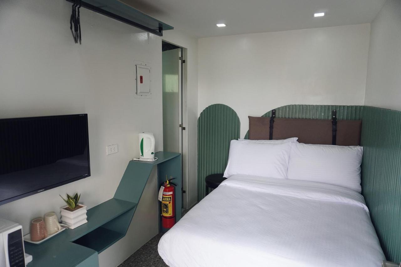 Cebu Backpackers Hostel エクステリア 写真