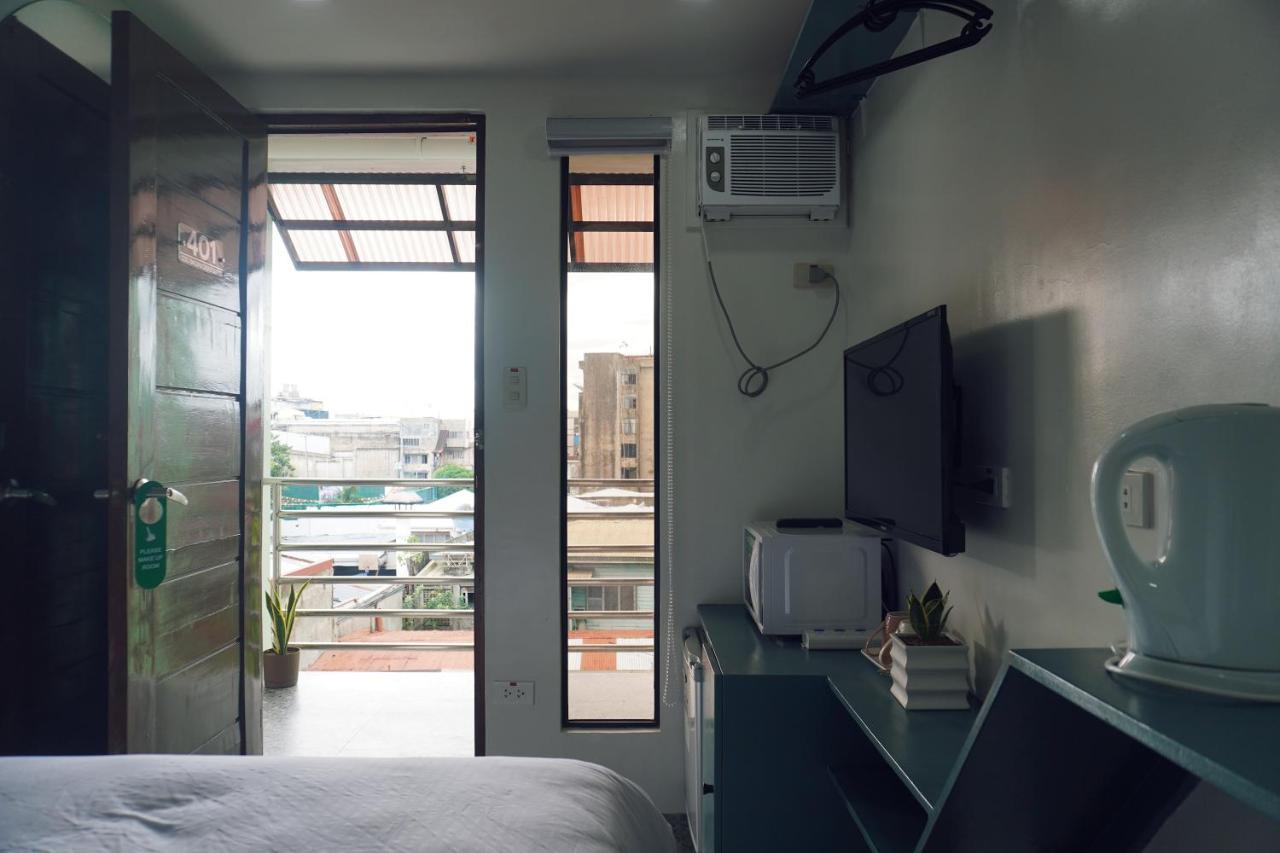 Cebu Backpackers Hostel エクステリア 写真