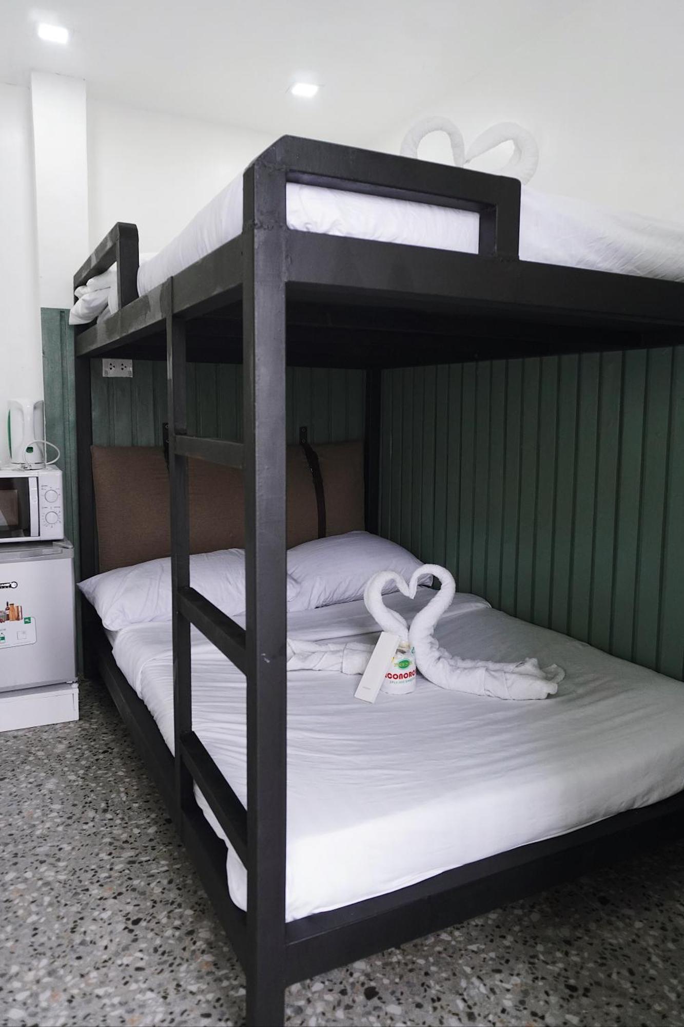 Cebu Backpackers Hostel エクステリア 写真